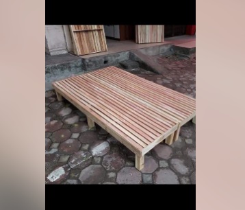 Giát giường hộp bằng gỗ bạch đàn KT: 160x200cm
